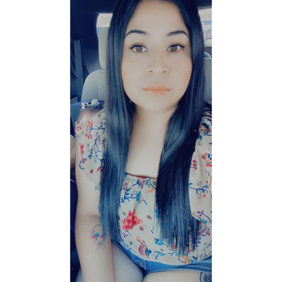 Meet your Posher, Bianca - Picture 1 of 1